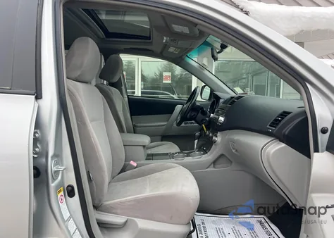 2009 Toyota Highlander z USA, uszkodzony, nr VIN JTEES41A492130097